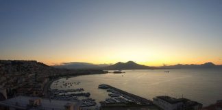 Napoli detto città
